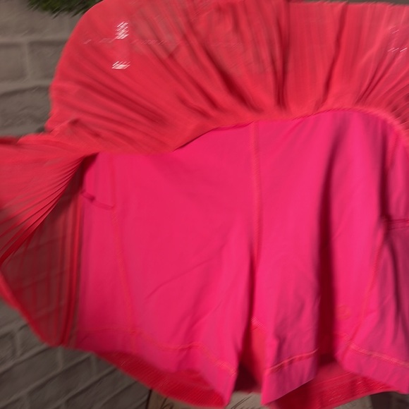 lululemon LIPGLOSS PINK mesh pleats MR mini tennis skirt - Picture 4 of 15